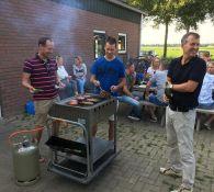 35+ spelen hun laatste wedstrijd van het seizoen, bij de boer