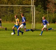 Wedstrijd DZC'68 JO16-3G - SV Halle JO16-1G in foto's