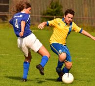 Wedstrijd DZC'68 JO16-3G - SV Halle JO16-1G in foto's