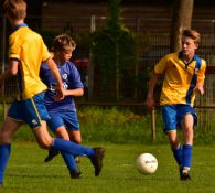 Wedstrijd DZC'68 JO16-3G - SV Halle JO16-1G in foto's