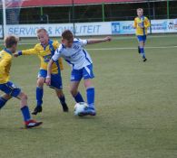 DZC'68 JO13-1 klopt koploper Urk.