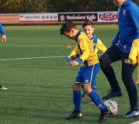 Opkomst JO9-5, JO9-6 tijdens wedstrijd DZC'68 1 - CSV Apeldoorn