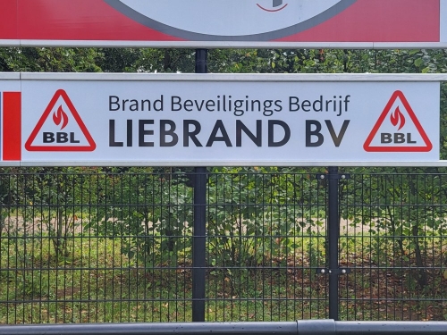 Brandbeveiligingsbedrijf Liebrand op boarding DZC'68 