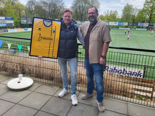 Installatiebedrijf Berntsen shirtsponsor JO16-1