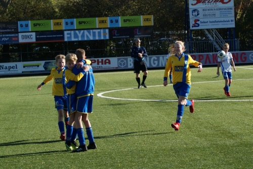 DZC'68 JO13-1 klopt koploper Urk.