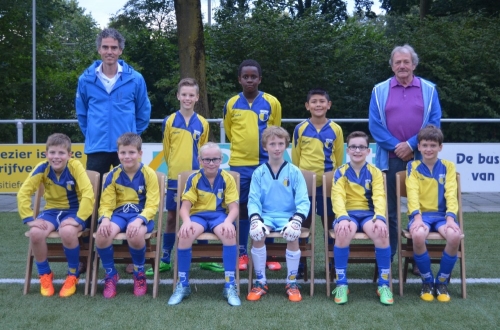 E6 kampioen voorjaars competitie 2016.   