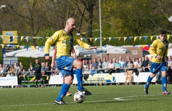 DZC 68 1 doet goede zaken en meldt zich in linker rijtje