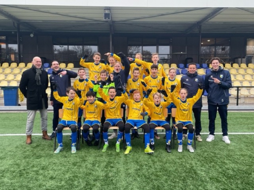 DZC'68 JO13-1 blij met Vebraco BV