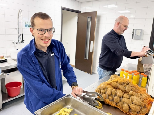 Verse friet bij DZC'68!