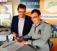 Gemeente Doetinchem en DZC'68 zetten handtekening onder overeenkomst 