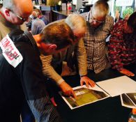 Gemeente Doetinchem en DZC'68 zetten handtekening onder overeenkomst 